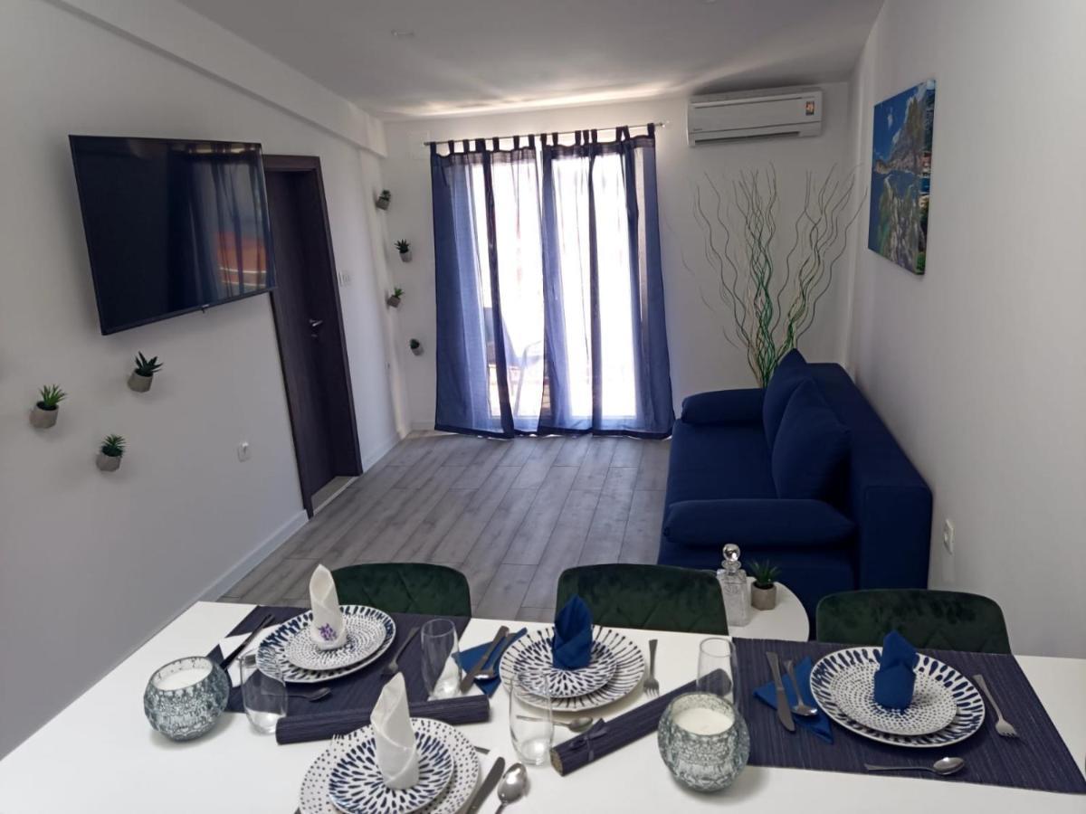 Apartman Lux มาคาร์สกา ภายนอก รูปภาพ