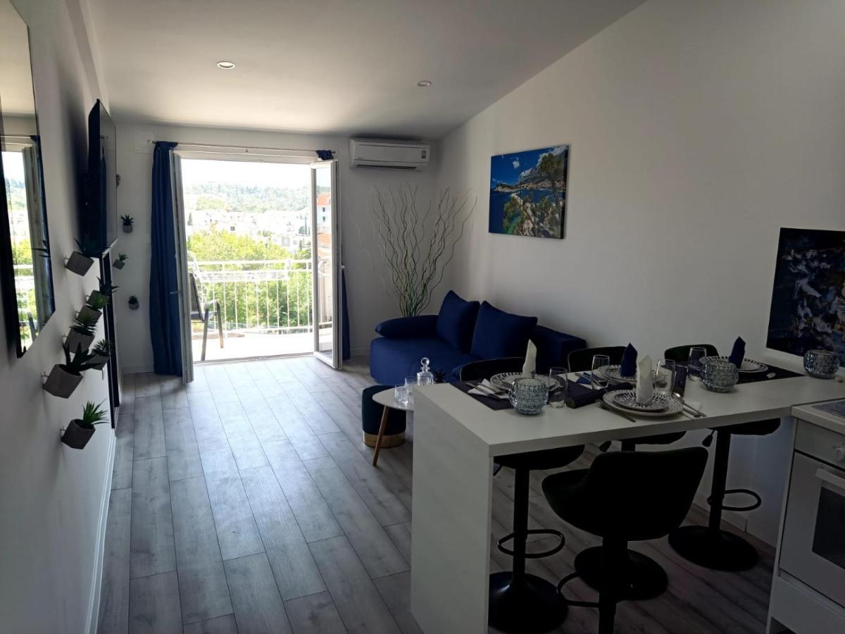 Apartman Lux มาคาร์สกา ภายนอก รูปภาพ